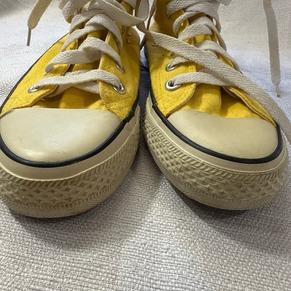 Converse Yellow High-Top Sneakers vintage lemon yellow hi tops - Picture 5 of 11